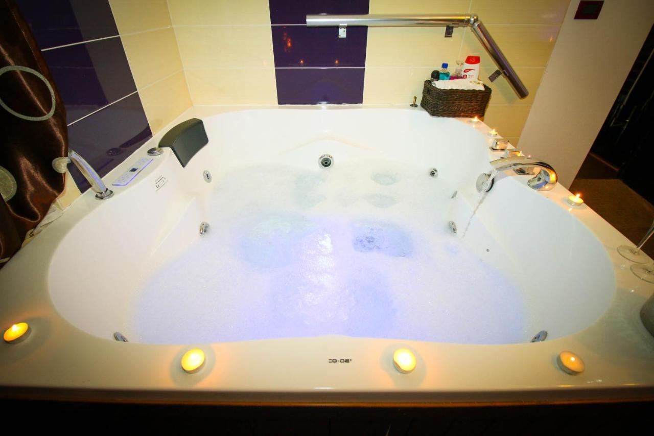 Karma Luxury Room Bukurešť Exteriér fotografie